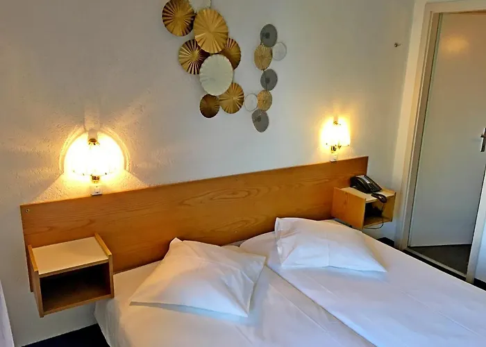 Hotel Restaurant De La Plage Gland