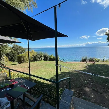 Отель Restaurant De La Plage Гланд